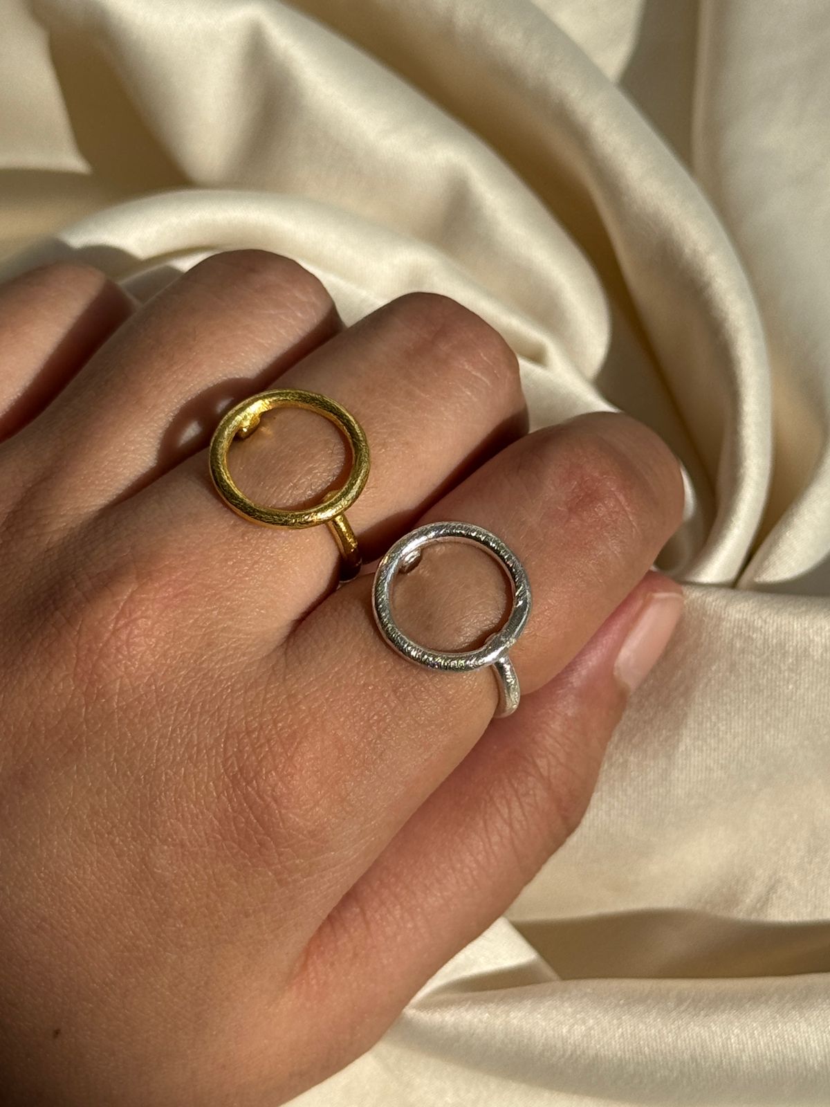 Circle Adjustable Ring Duo