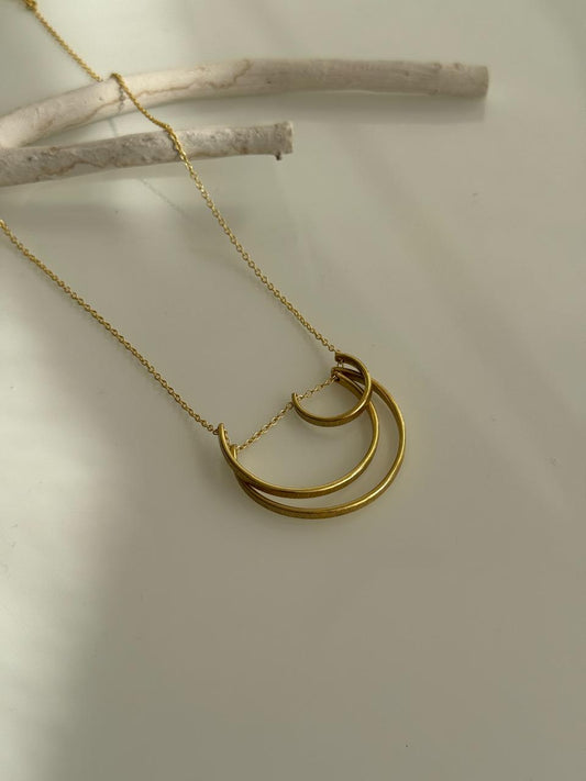 Half Circle Cluster Statement Neckpiece