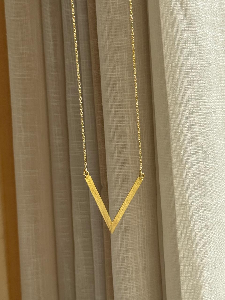 V Statement Neckpiece