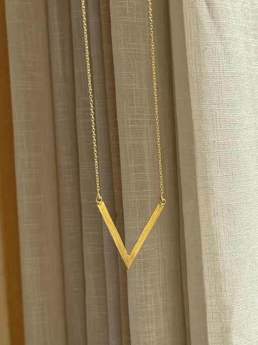 V Statement Neckpiece