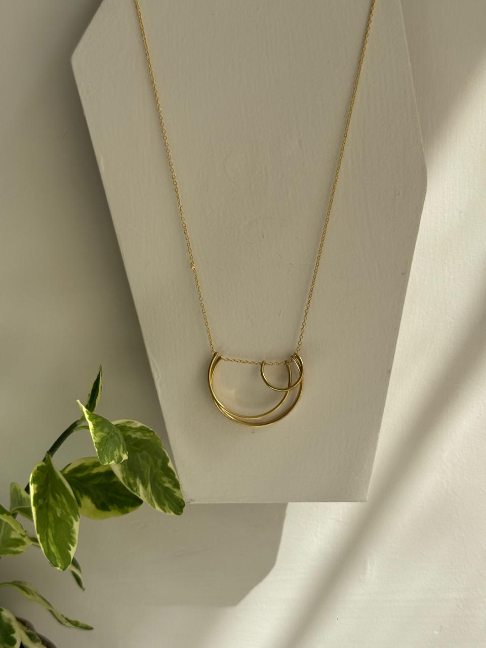 Half Circle Cluster Statement Neckpiece
