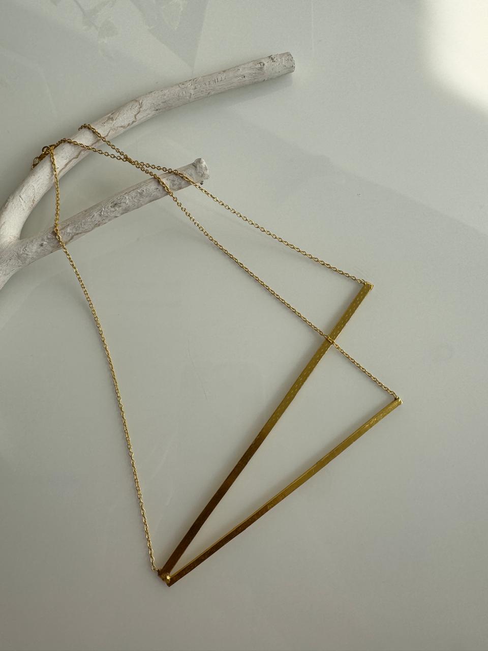 Veeti Statement Neckpiece