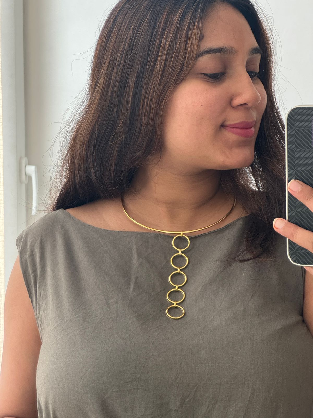 Line Of Circle Hasli Statement Neckpiece