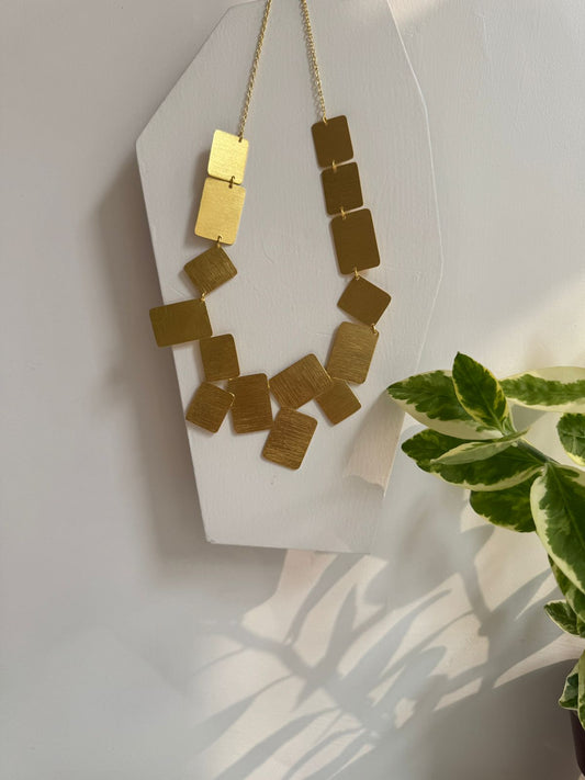 Scattered Block Statement Neckpiece
