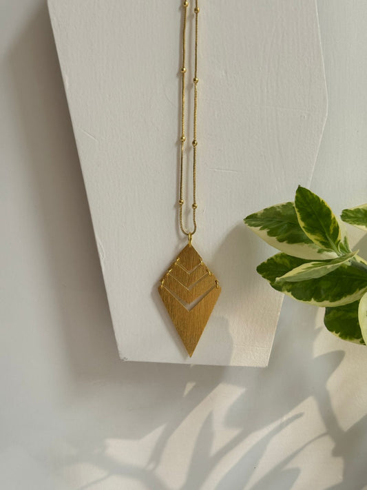 Tail Statement Neckpiece