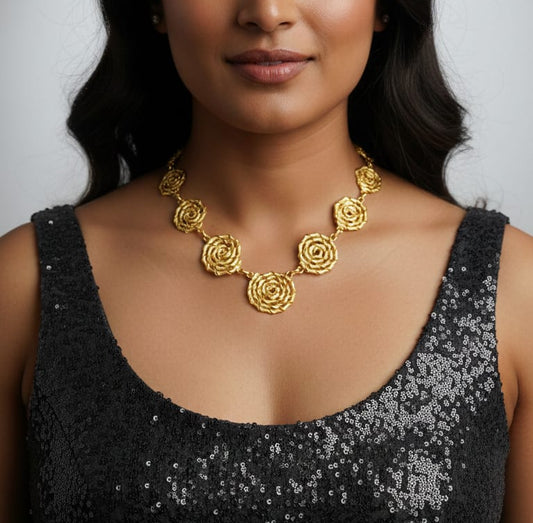 Twistie Statement Neckpiece