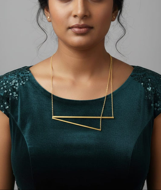 Veeti Statement Neckpiece