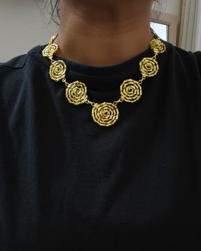 Twistie Statement Neckpiece