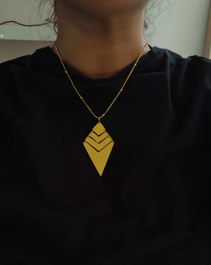 Tail Statement Neckpiece