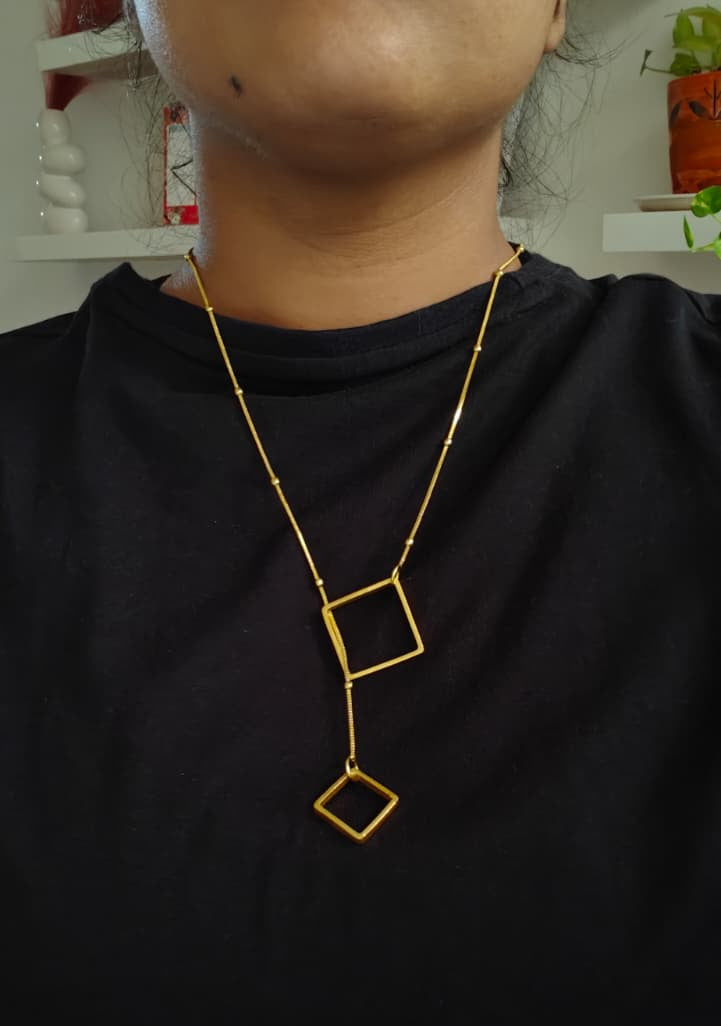 Aheri Statement Neckpiece